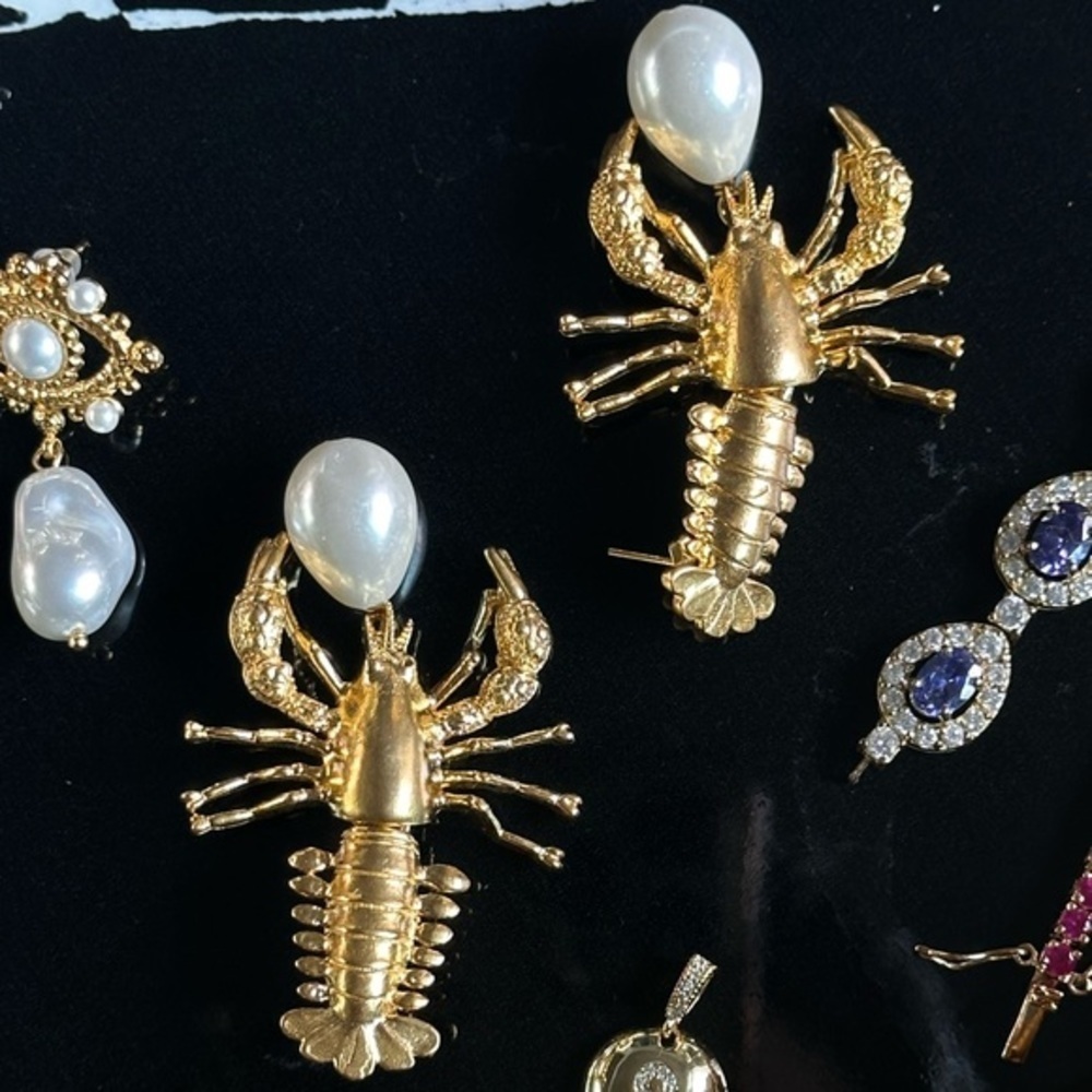 Gold Lobster Natural Pearl Drop Earrings - Handmade in Turkey